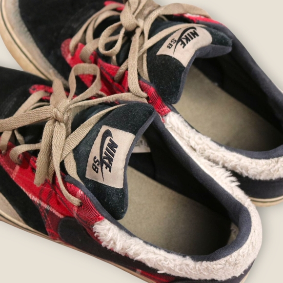 DS Nike SB Zoom Air Harbor Khaki/Black/Red Plaid Todd Jordan Size 8.5 316049-201 - Picture 1 of 6